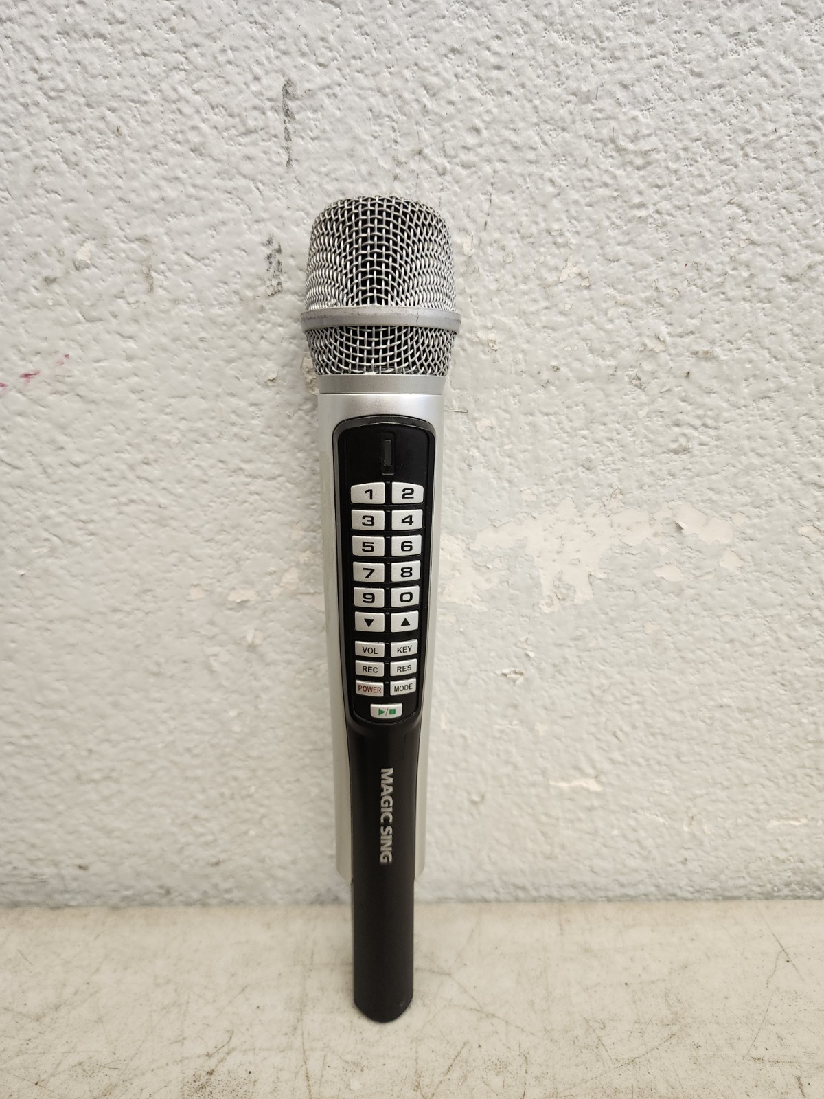 Magic Sing EX190 Wireless Karaoke Microphone only