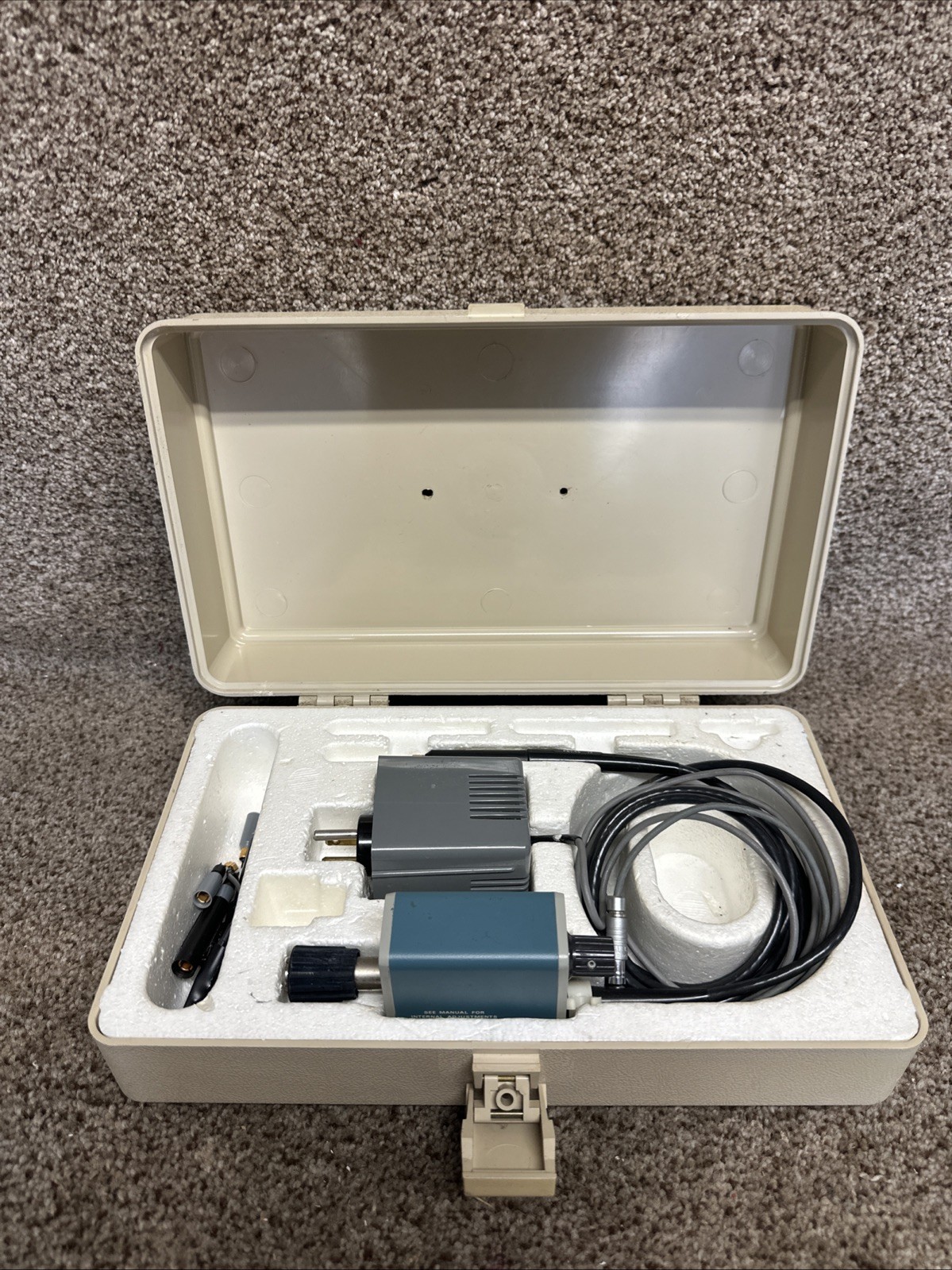 Tektronix P6045 FET Probe W/Case