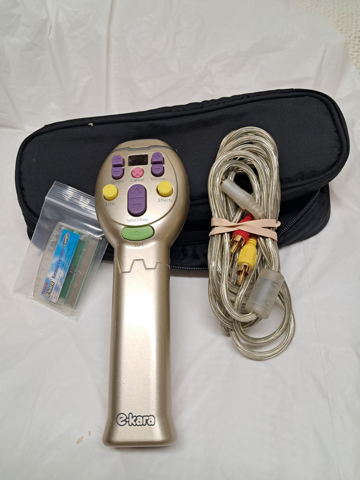 Hasbro Takara E-kara Real Karaoke Microphone Plug N Play, Cable, Zippered Case