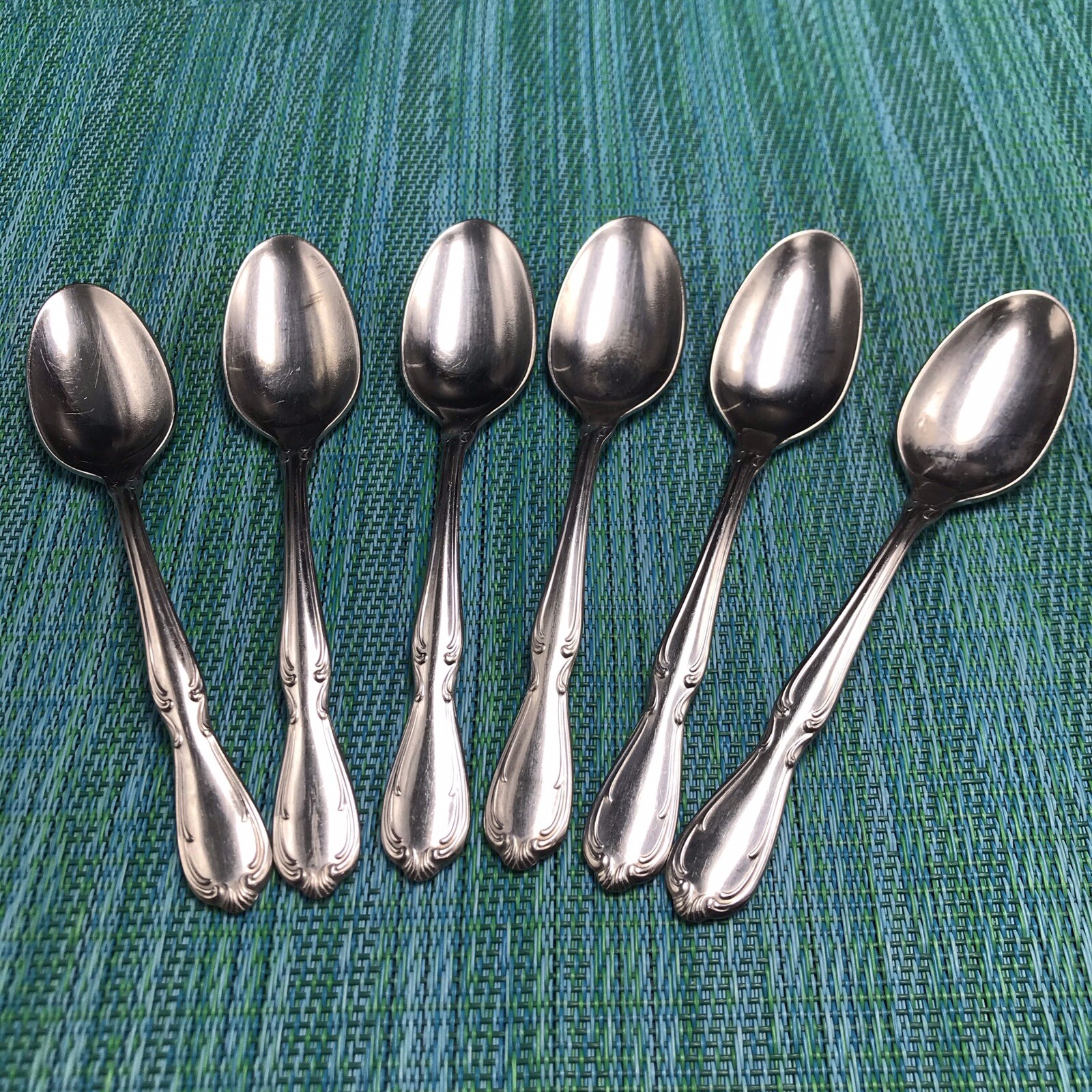 6 Rogers International Silver VICTORIAN MANOR Stainless TEASPOONS Flatware