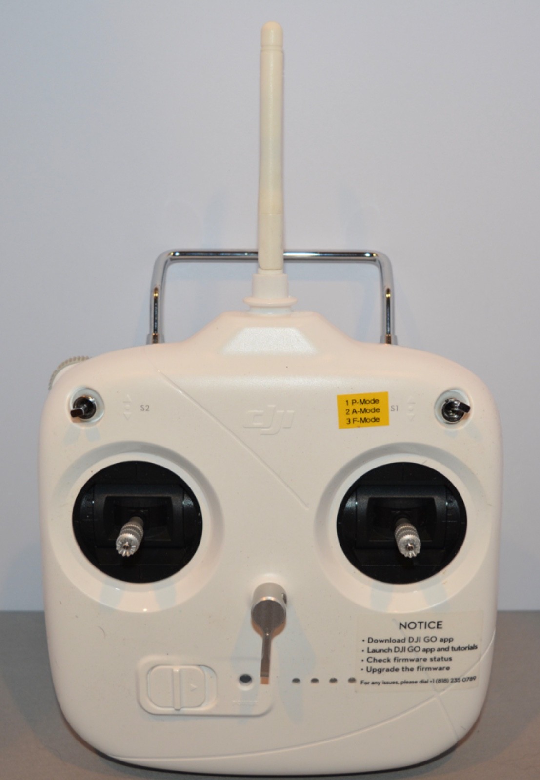 DJI Phantom 3 Quadcopter Drone w/ Camera, Remote, Batteries, Charger, Case