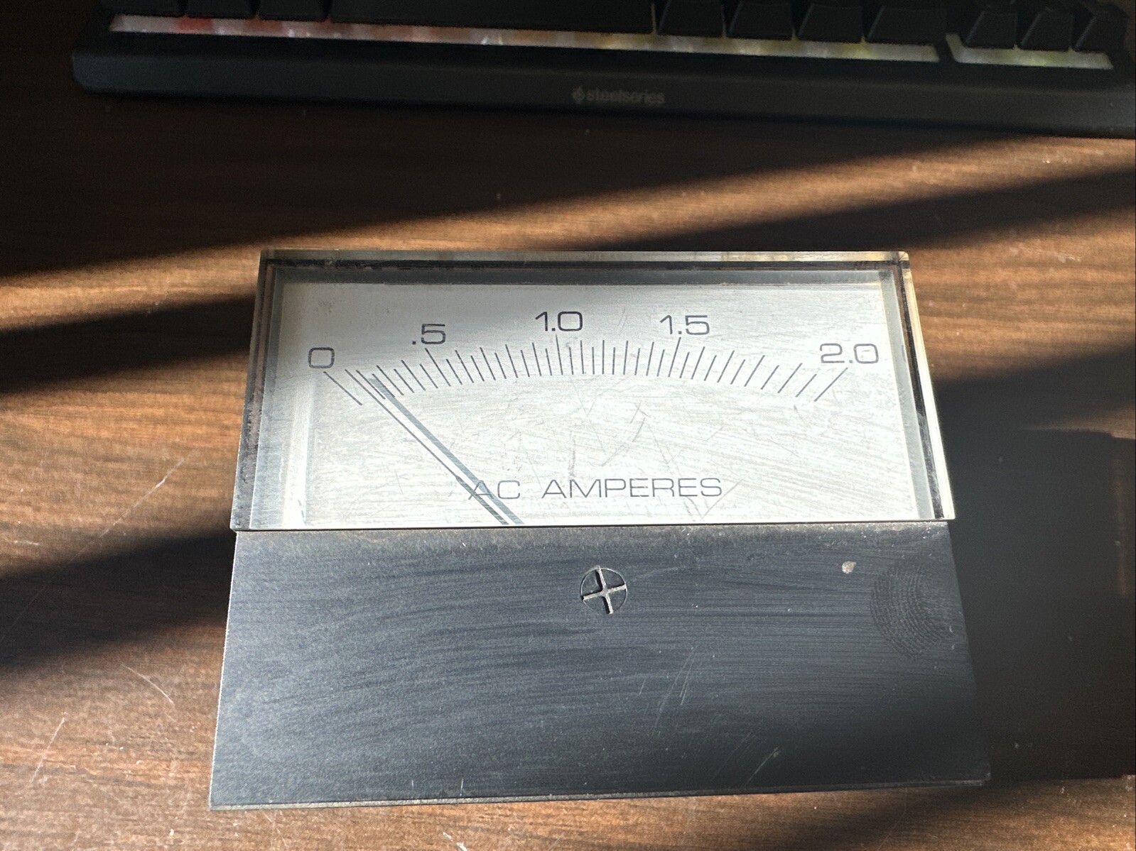 Yokogawa 260-340-LELE 3.5" Analog Panel Meter Input: 0-2 AAC Scale: 0-2 AC AMPs