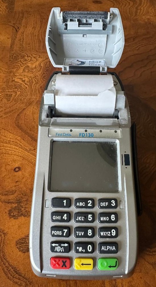 First Data FD130 Duo Credit Card Terminal Reader W/ First Data FD-35 Pin Pad