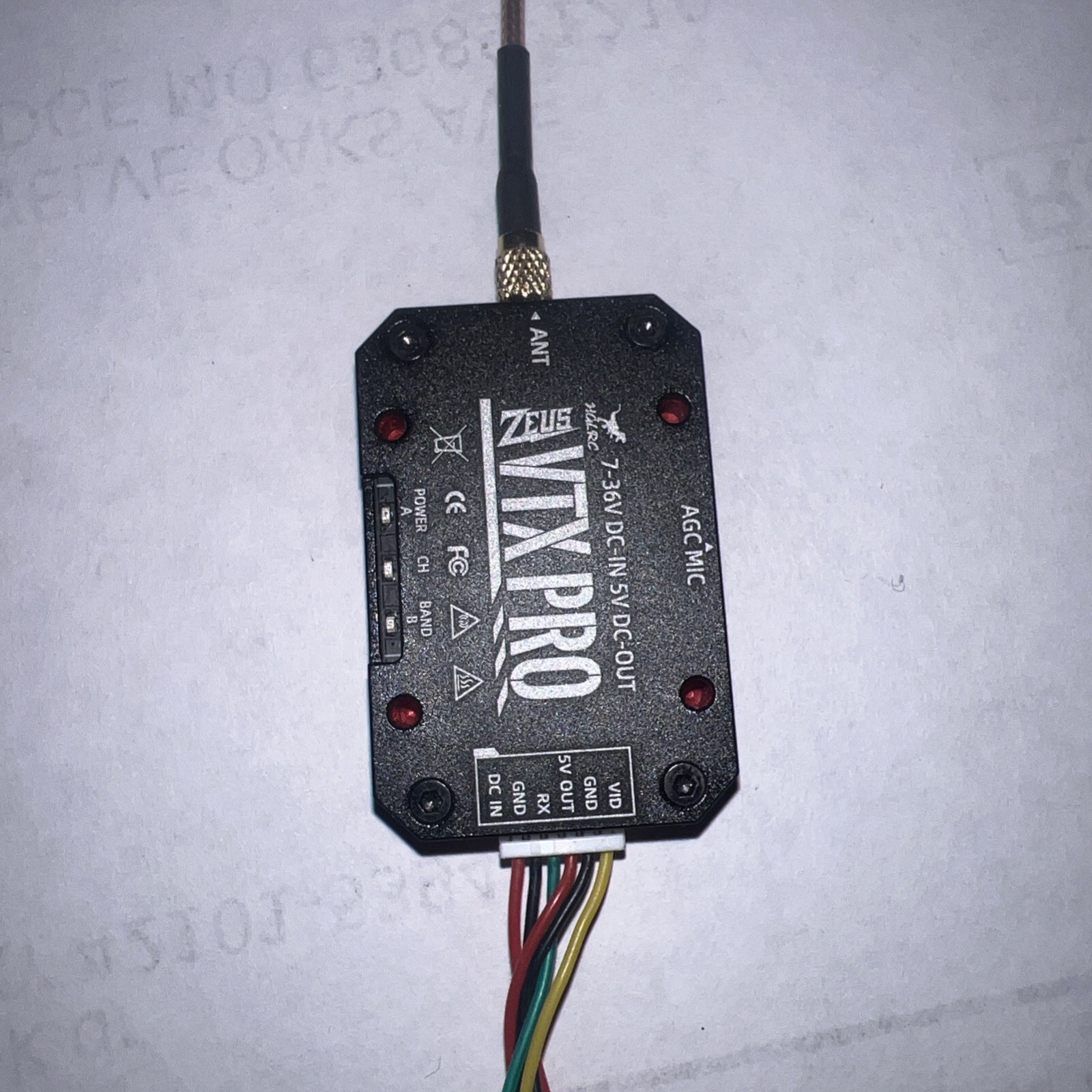 Zeus 1.6W VTX PRO PIT/25/400/800/1.6W Switchable FPV DVR Transmitter Built-in Mi