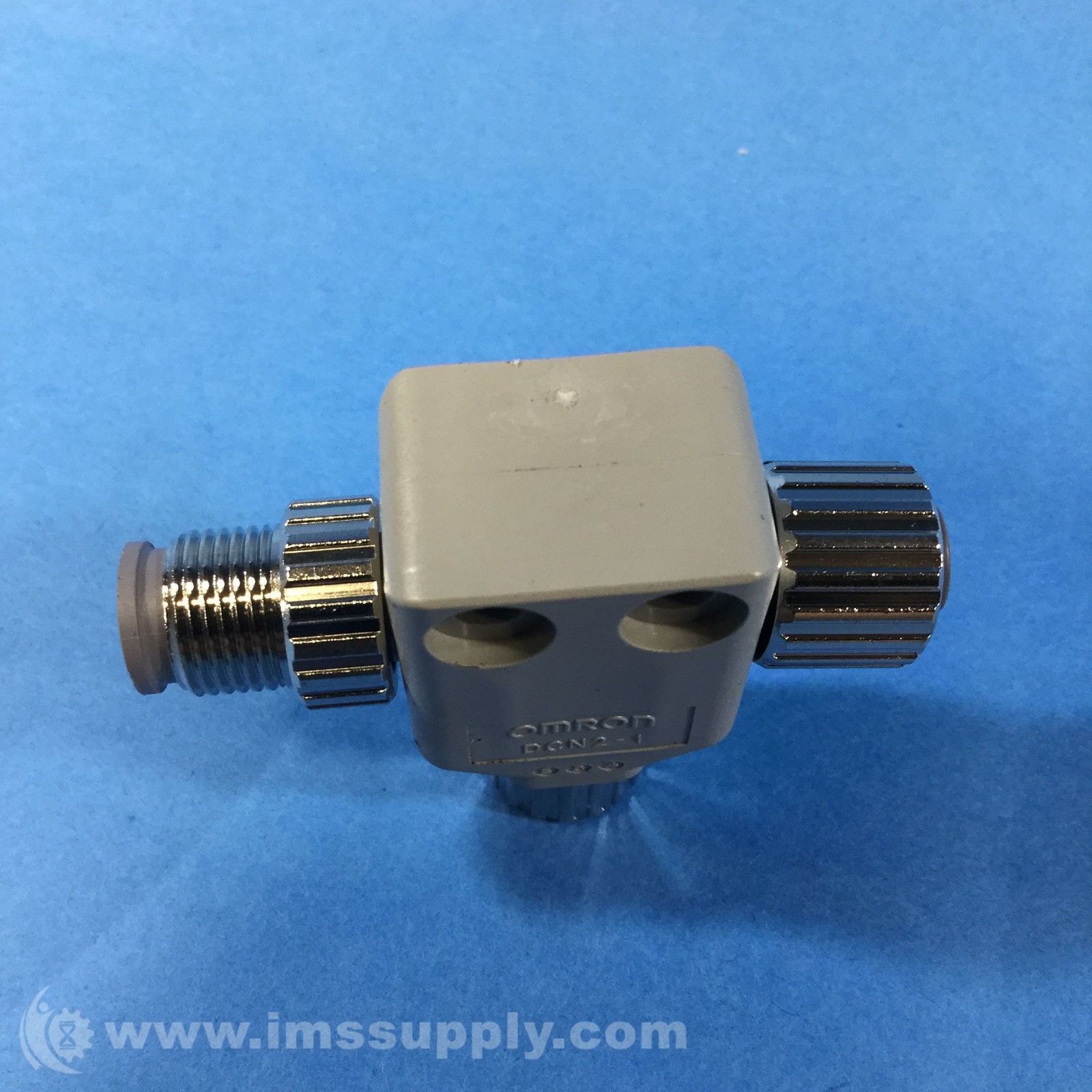 Omron DCN2-1 M12 Connector FNIP