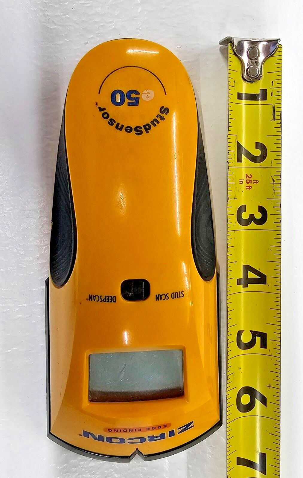 Zircon Stud Sensor E50 Edge Finding Finder Deep Scanning in Working condition.