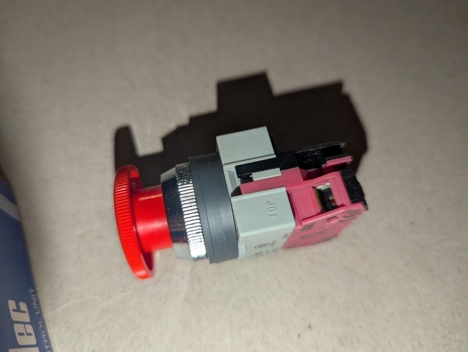NEW GENUINE IDEC AVS301NR CONTROL UNIT