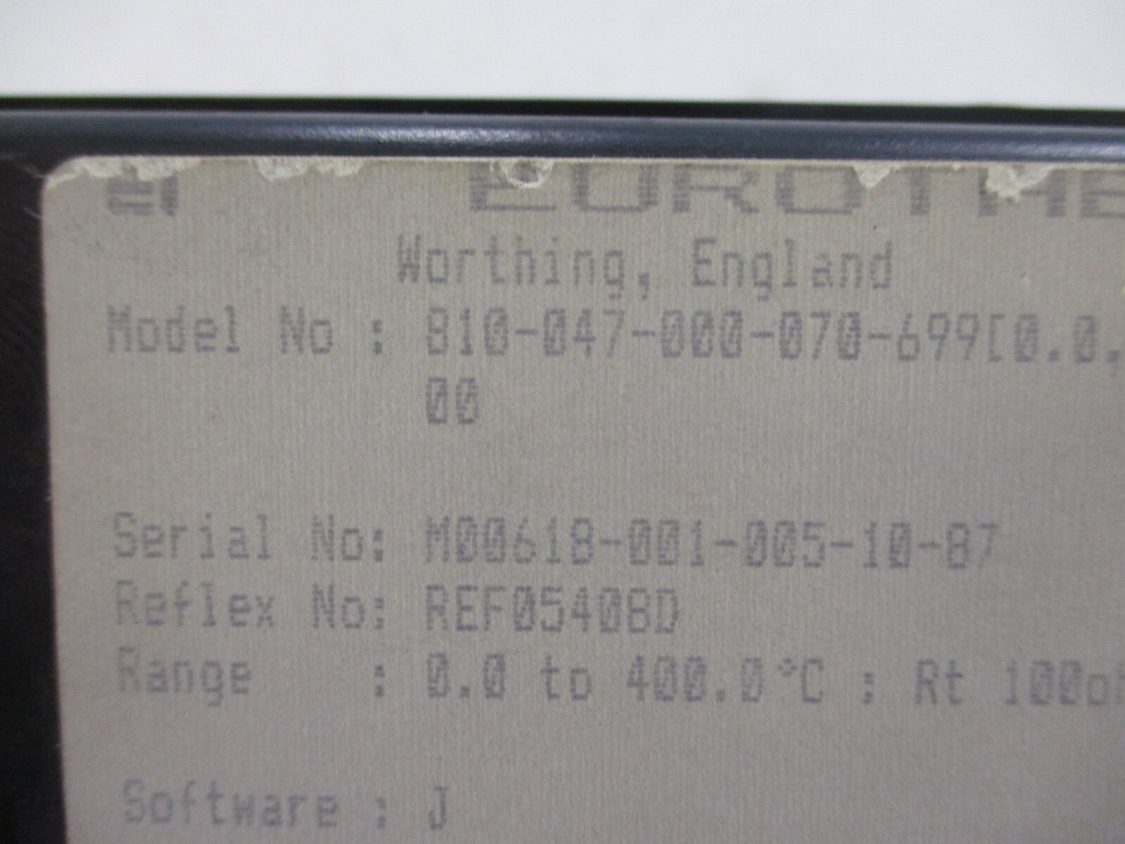 Eurotherm 810-047-000-070 Digital Temperature Controller 0-400 Celsius Control