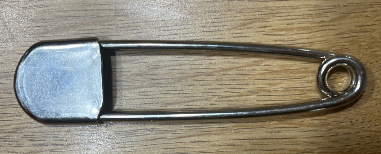 Vintage Heavy Duty Safety Pin Jumbo Metal Horse Blanket 4.25 Inches