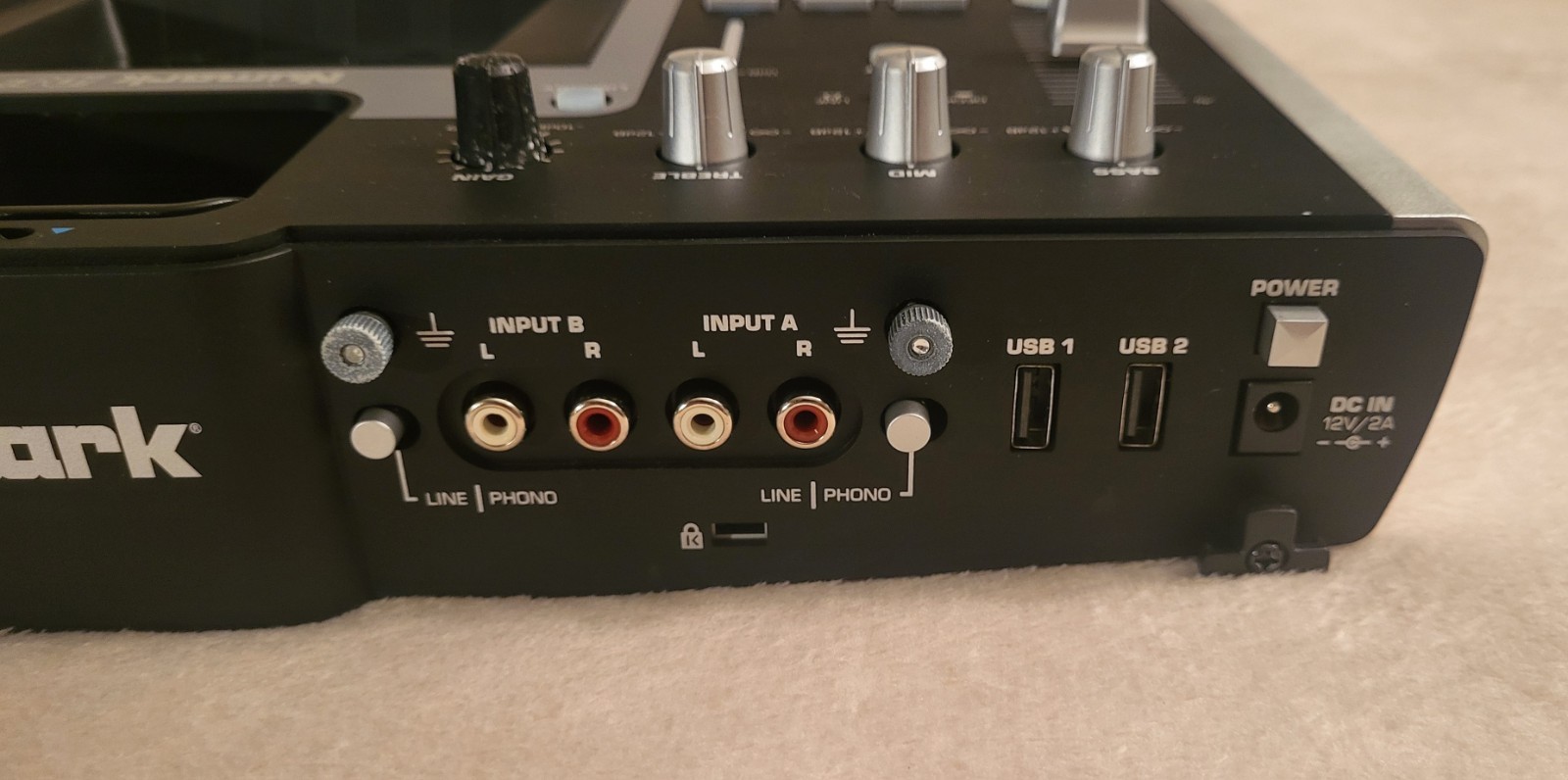 Numark iDJ2 DJ Mixing Console Compatible with iPod Mobile DJ System