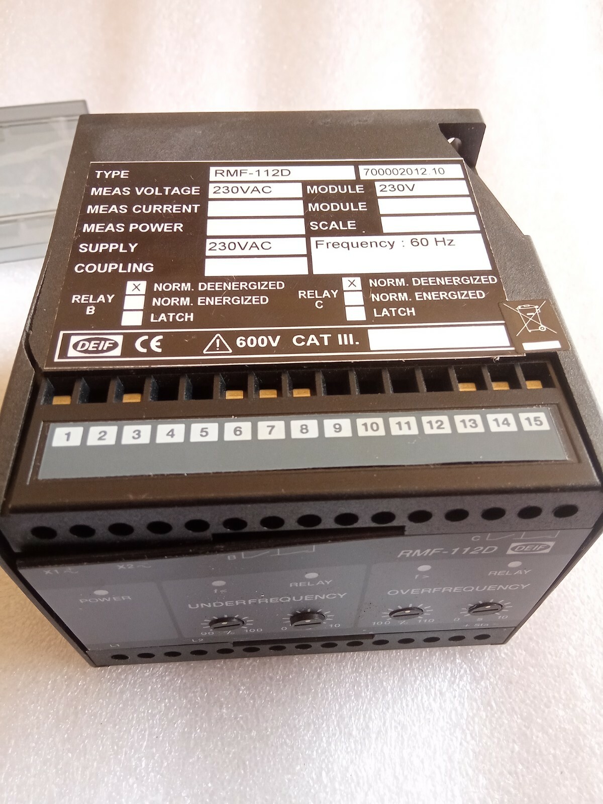DEIF TYPE RMF-112D FREQUENCY RELAY 700002012.10 NEW