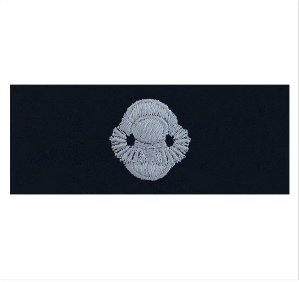 GENUINE U.S. NAVY EMBROIDERED BADGE: SCUBA DIVER - EMBROIDERED ON COVERALL