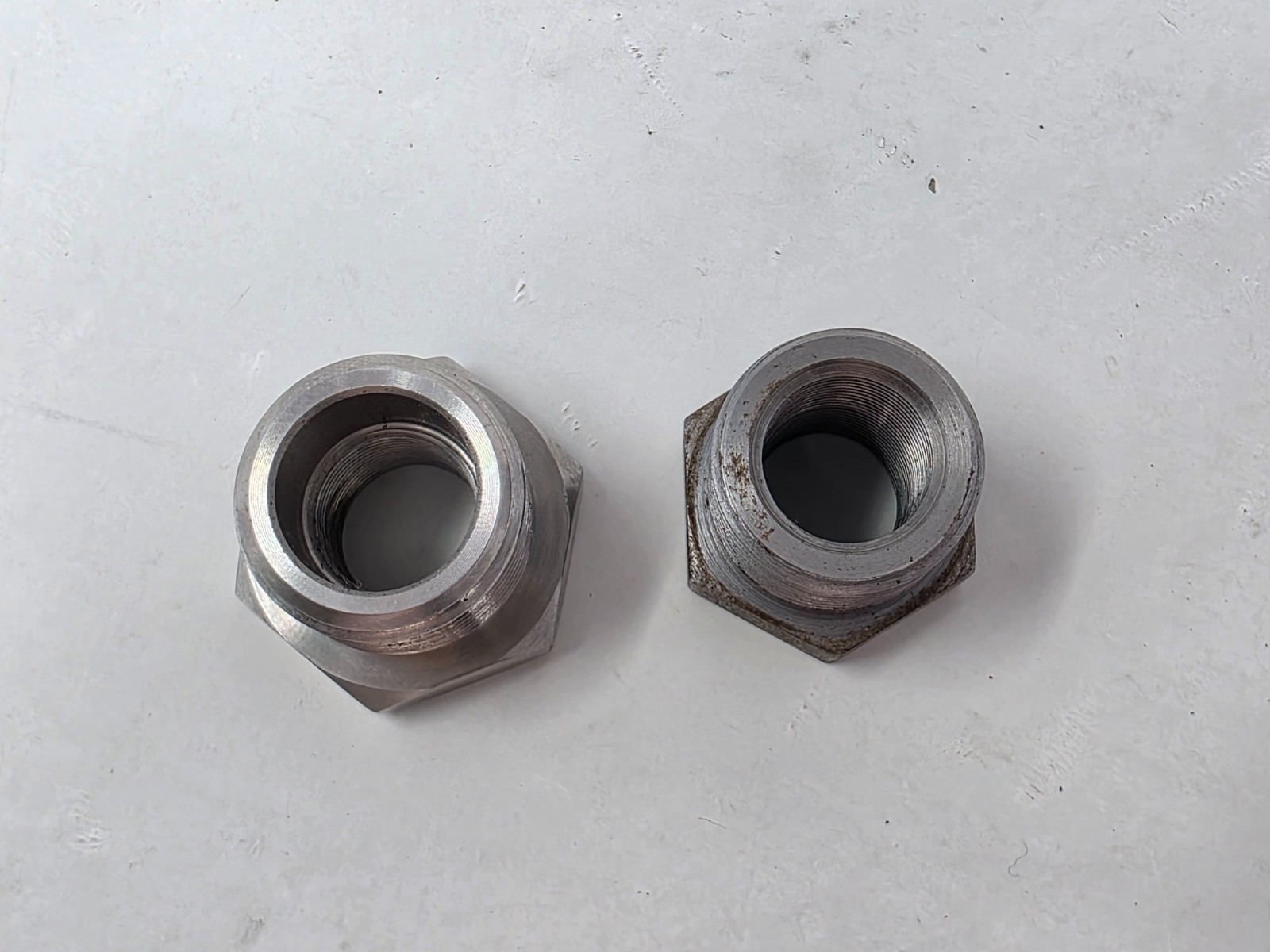 2 Pack Premium Thread Adapters 1/2x28 2 different sizes