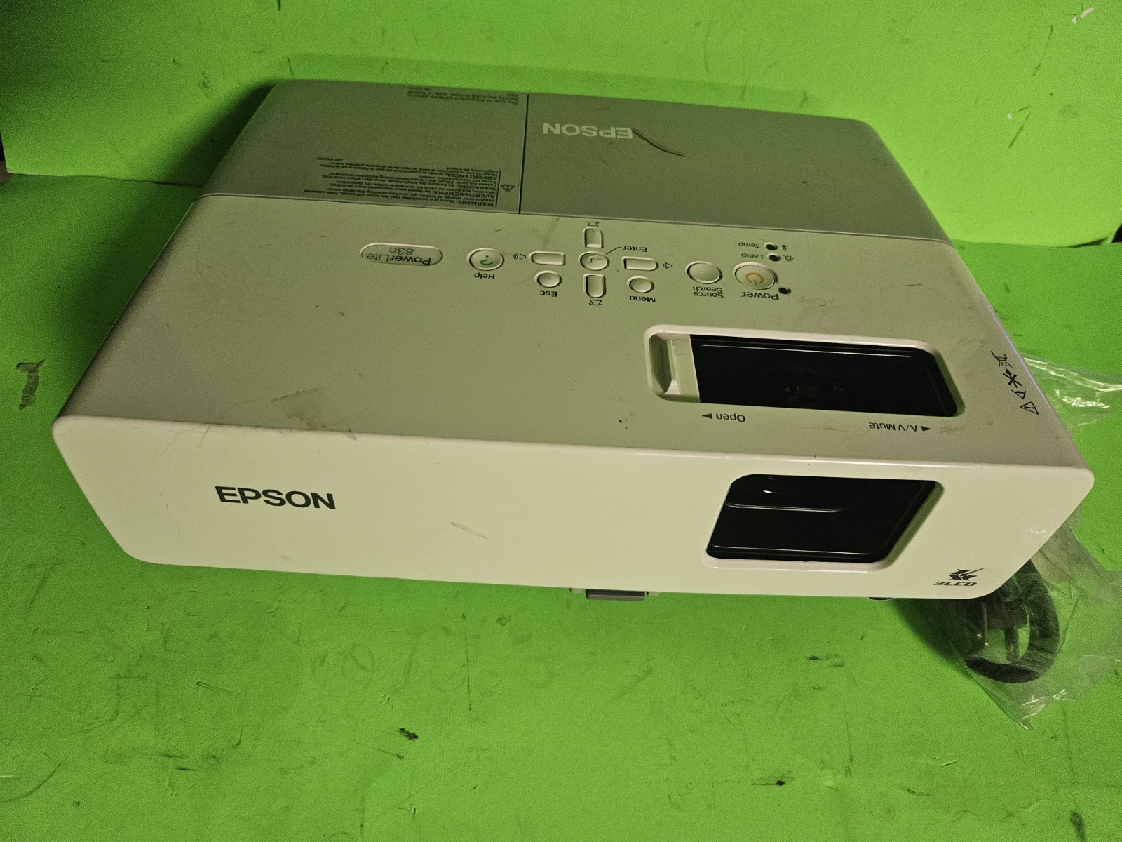 Epson Powerlite 83C EMP-83 LCD Projector 2270 hours used