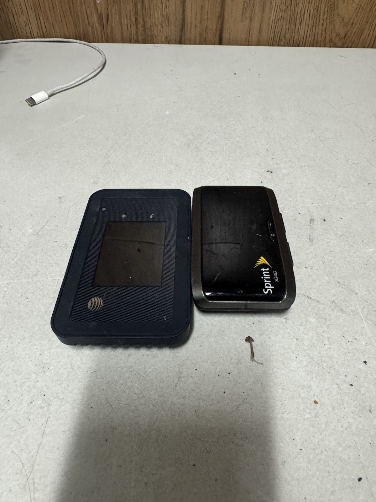 Lot of 2 Mobile Hotspots Netgear AT&T + Sprint 3G/4G WiFi Hotspot Parts/Repai