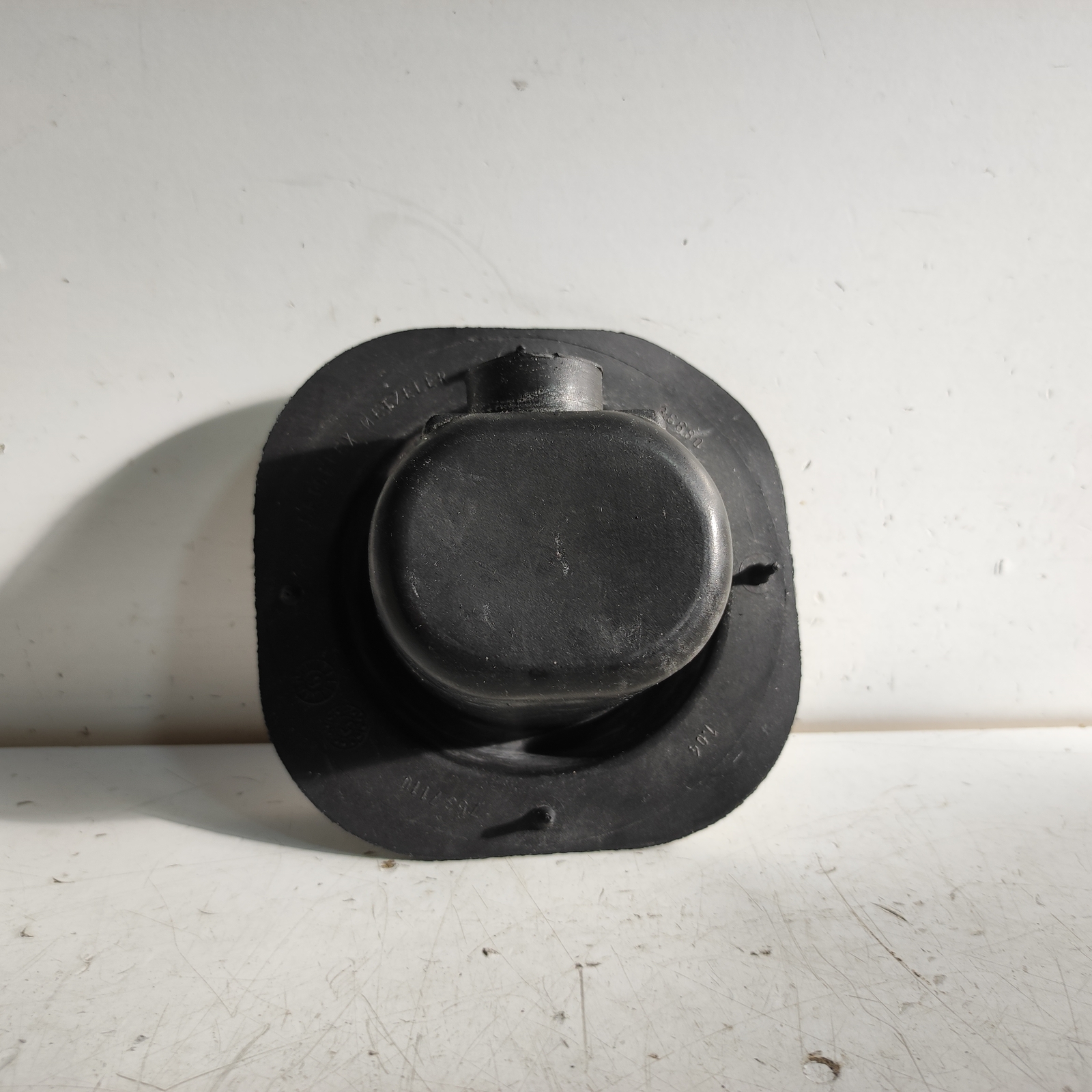 Fiat 127 1050 cc - FIORINO ORIGINAL 7537110 LOWER GEAR LEVER HEADSET