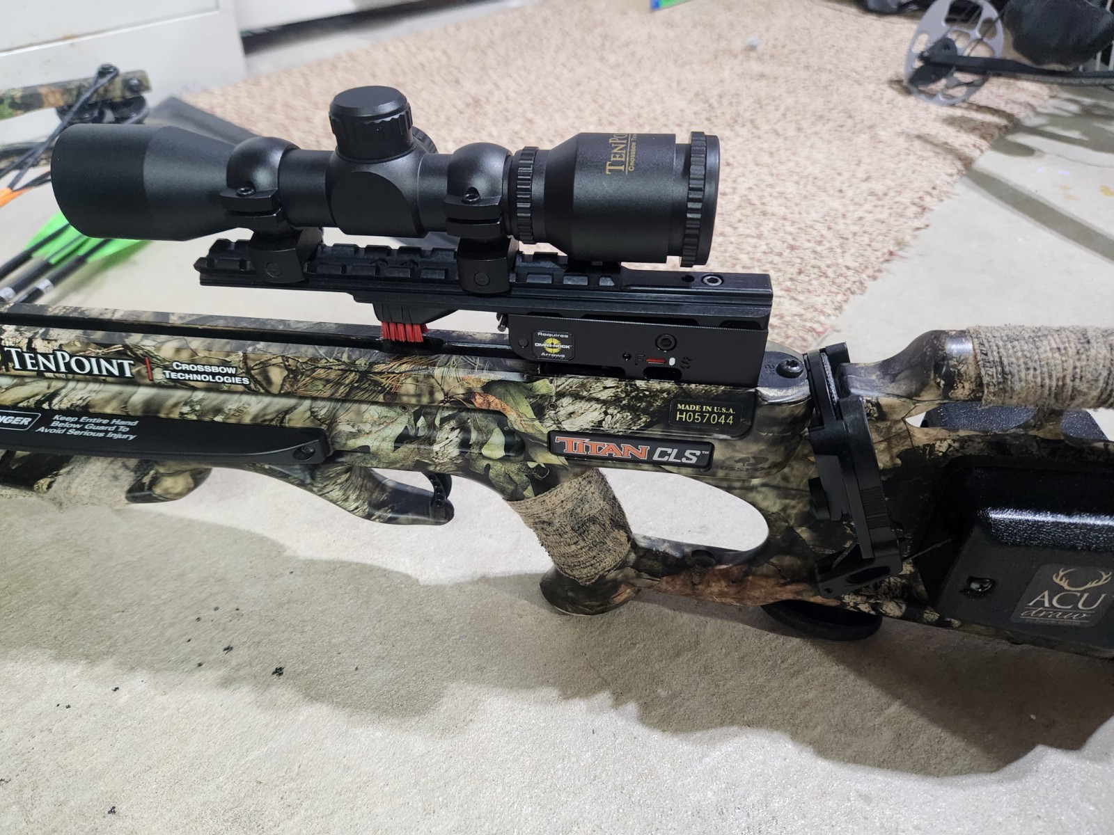 Ten point crossbow