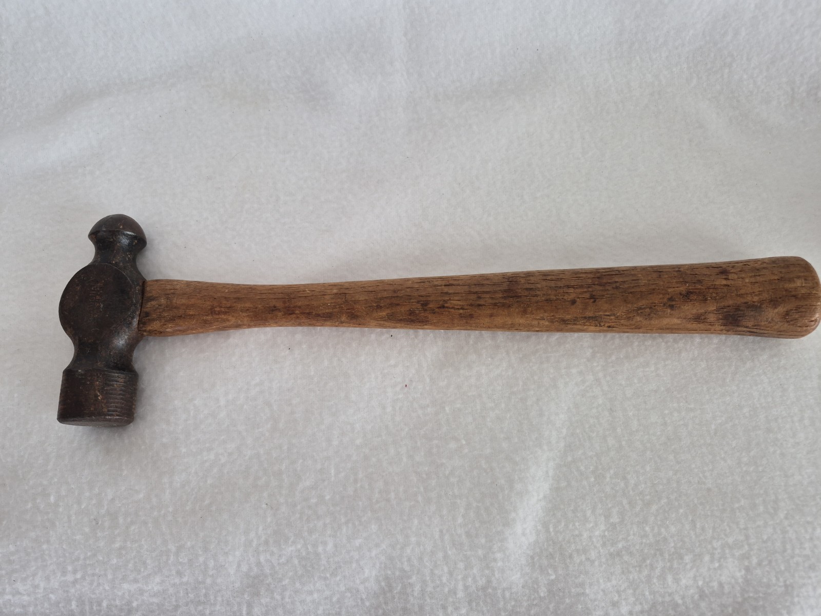 Vaughn and Bushnell 16oz. ball peen hammer