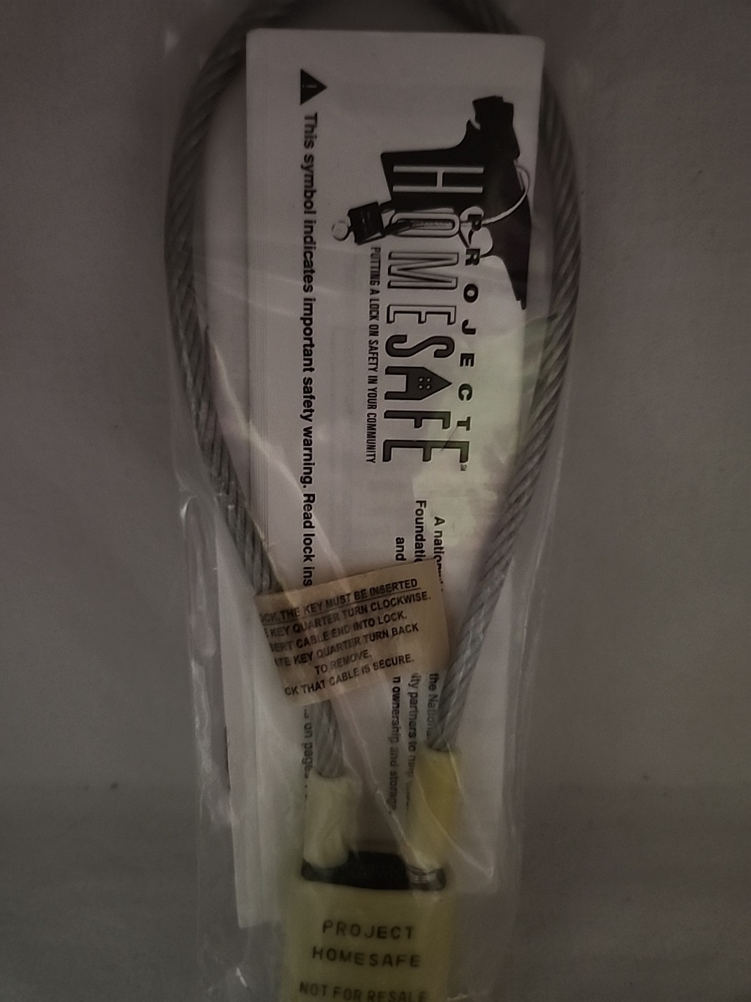 Project Homesafe Gun Safety Lock With 2 Keys in Package