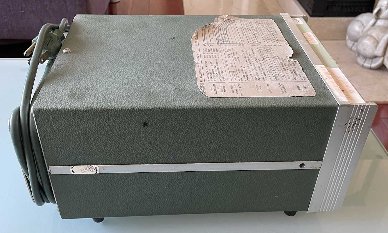 Boonton RF Millivolt Meter Model 92B No Probe Powers On As Is