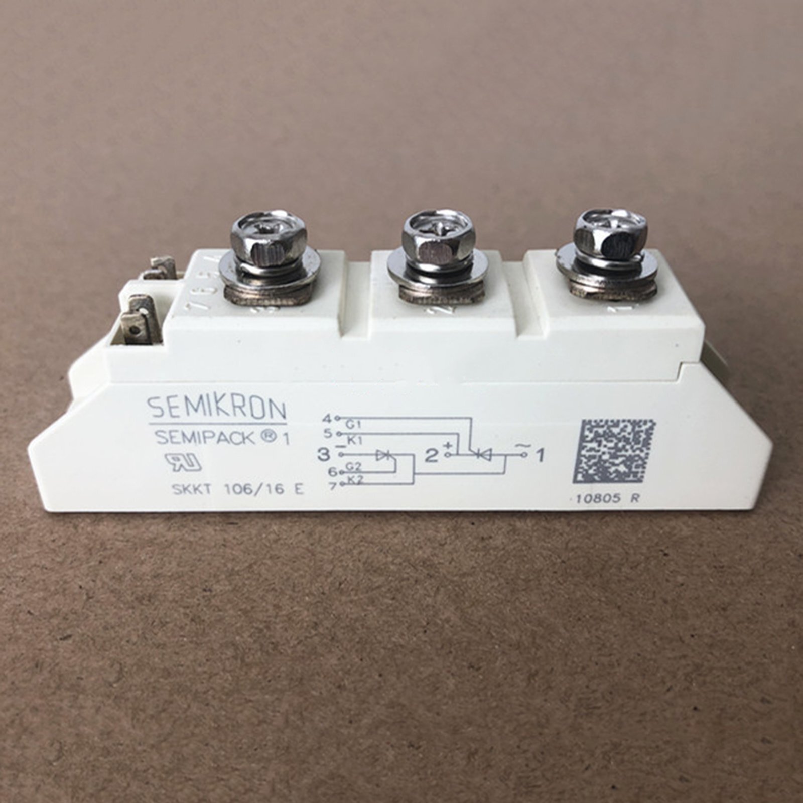 1PC SEMIKRON SKKT106/16E Thyristor / Diode Module New Fast Shipping