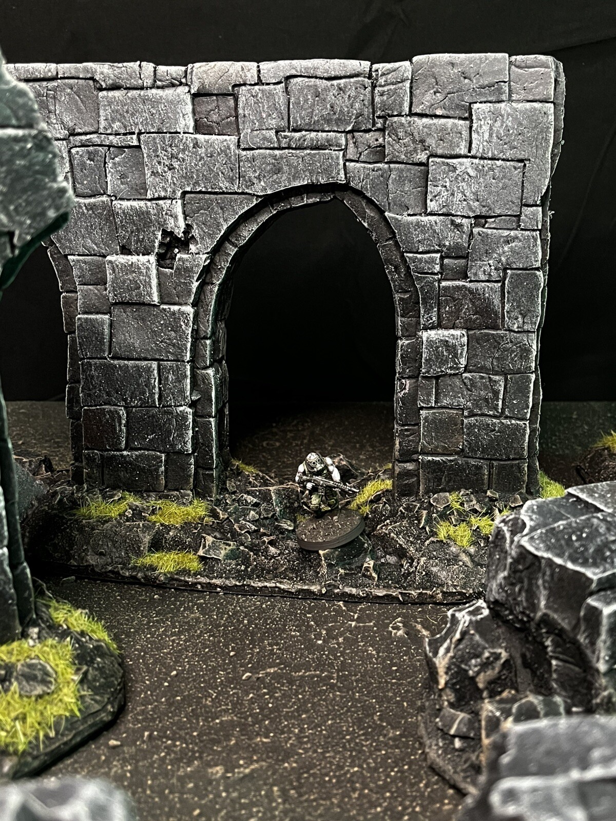 Wargaming Set Of ancient Ruins Warhammer 40k Compatible 28mm fully painted