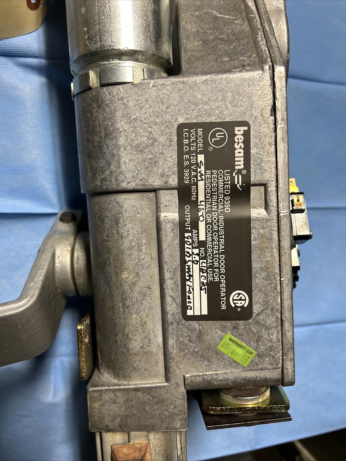 Besam Swingmaster 450 Surface Mounted