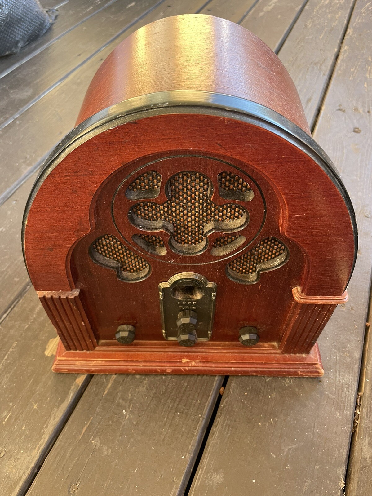 1933 MCA Universal Vintage Radio Replica - Tested And Works!