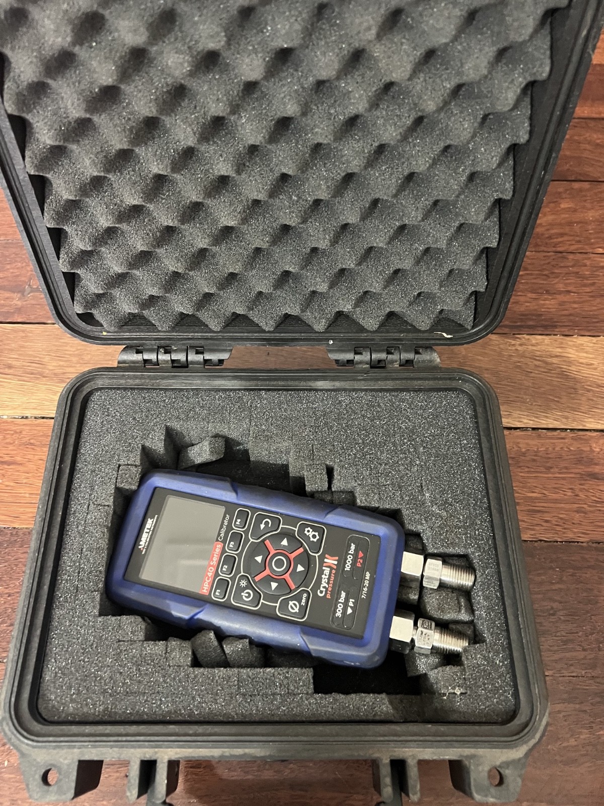HPC40 Series Pressure Calibrator with Pelican Case