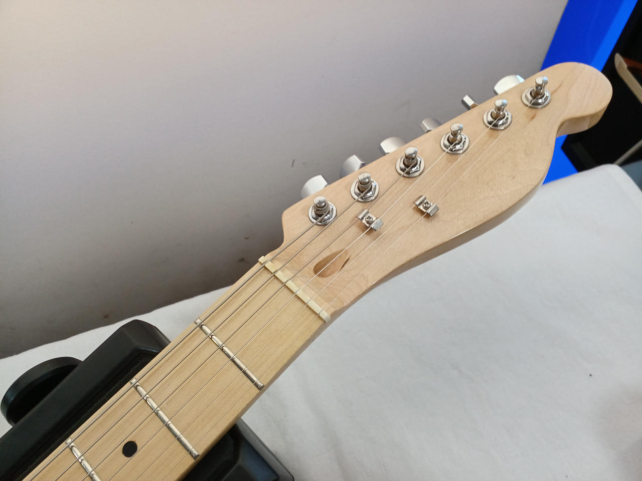 NO BLAND TL TYPE Electric Guitar