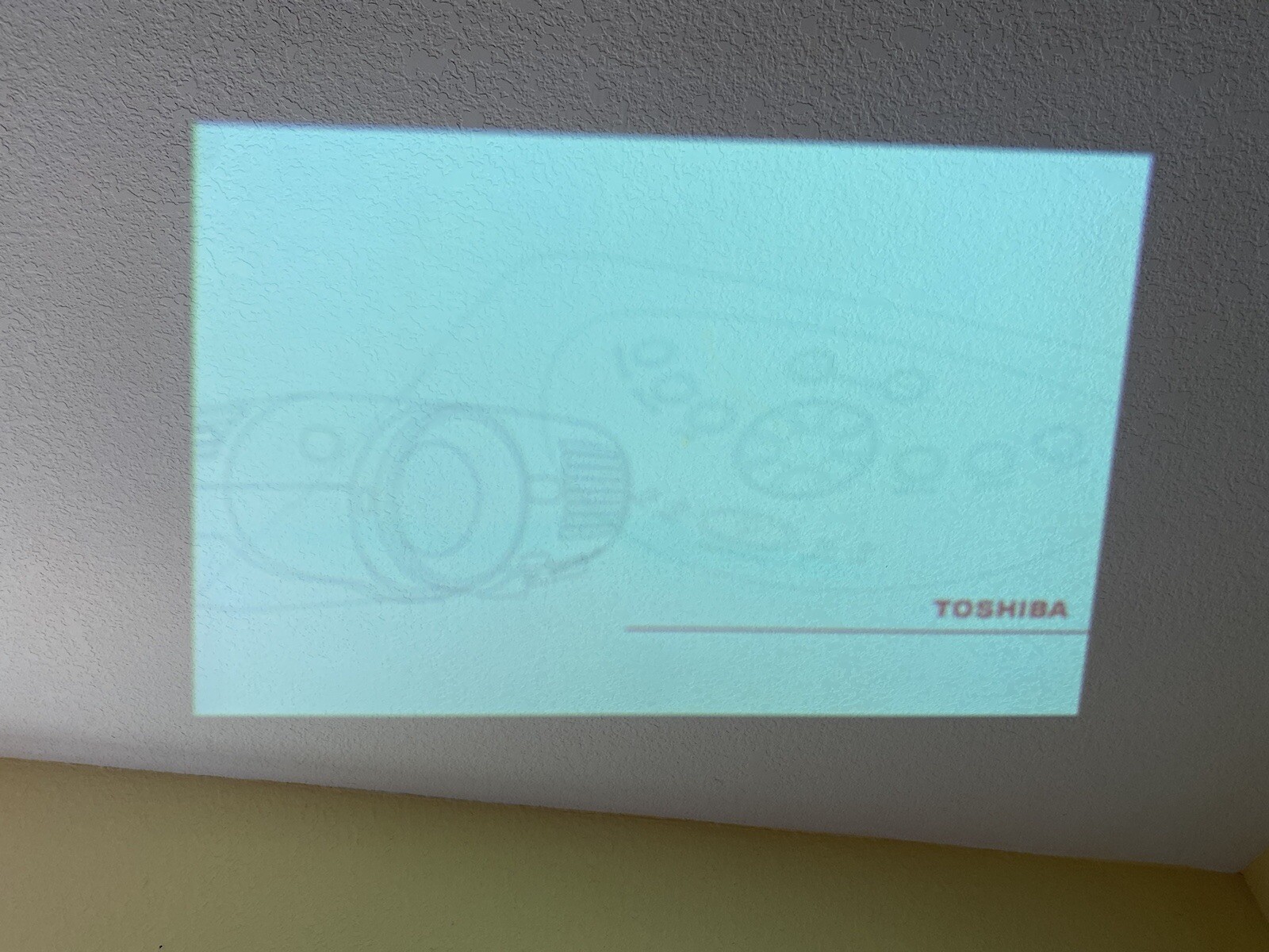 TOSHIBA Projector TLP550