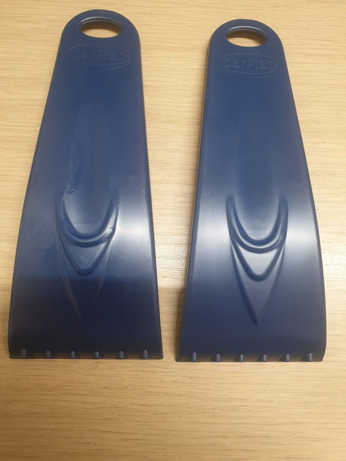 2 x Car plan Ice Scraper Car Van Window Snow Remover Windscreen MADE IN UK £5.99