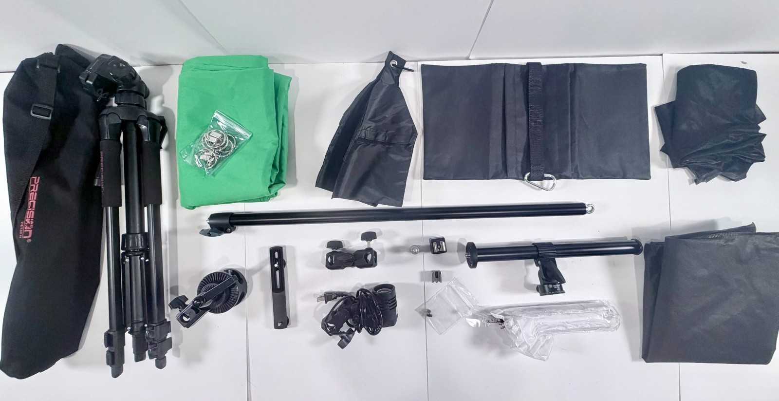 Podcast / Video Creator Studio Bundle – Tripod, Boom Arm, 5x7 Green Screen