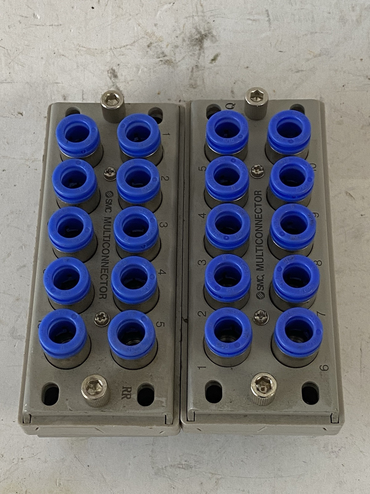 Lot Of 2 SMC Multiconnector 10 Plug Station
