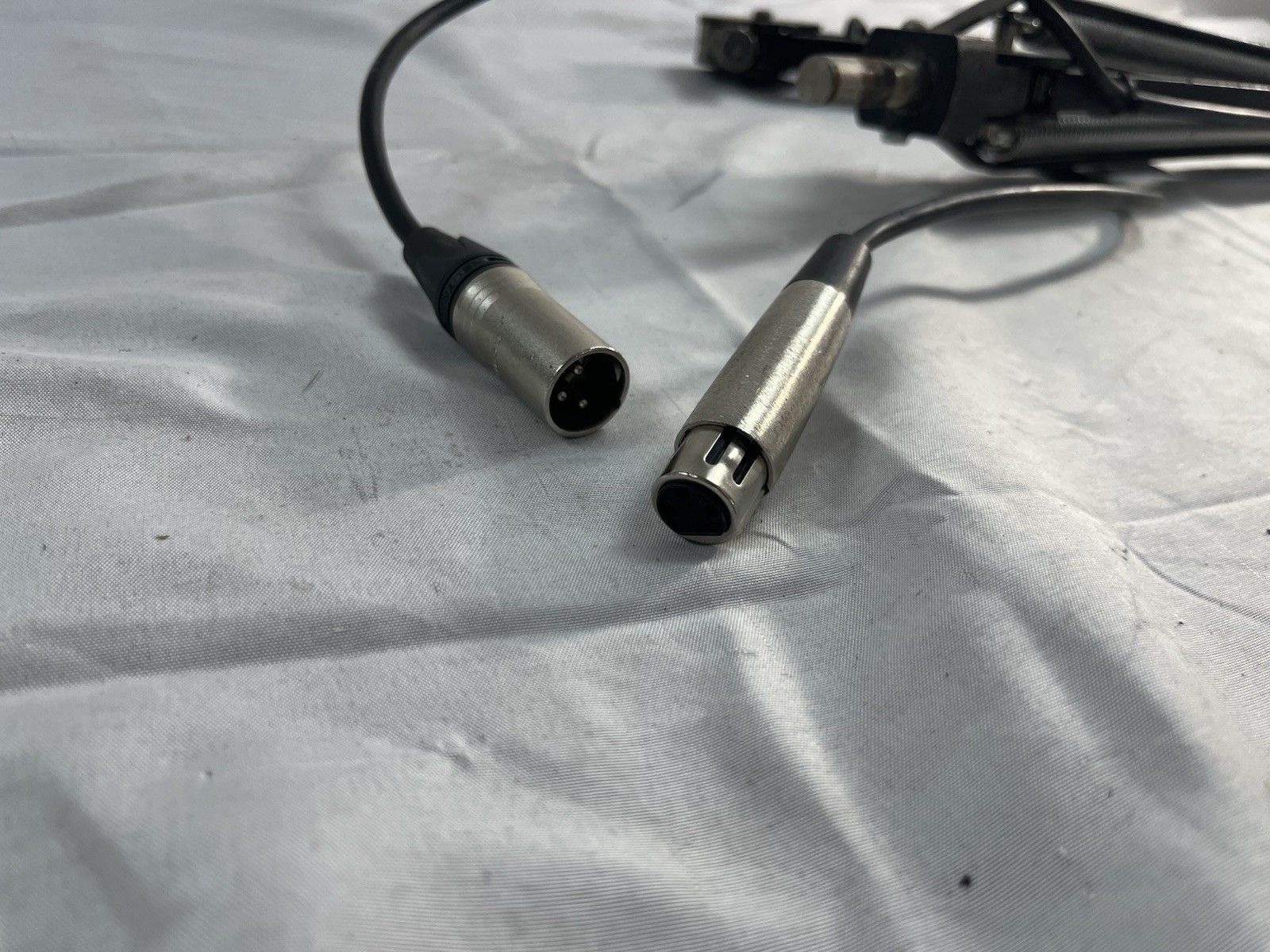 OCW 51900-B Deluxe Mic Arm Less Riser