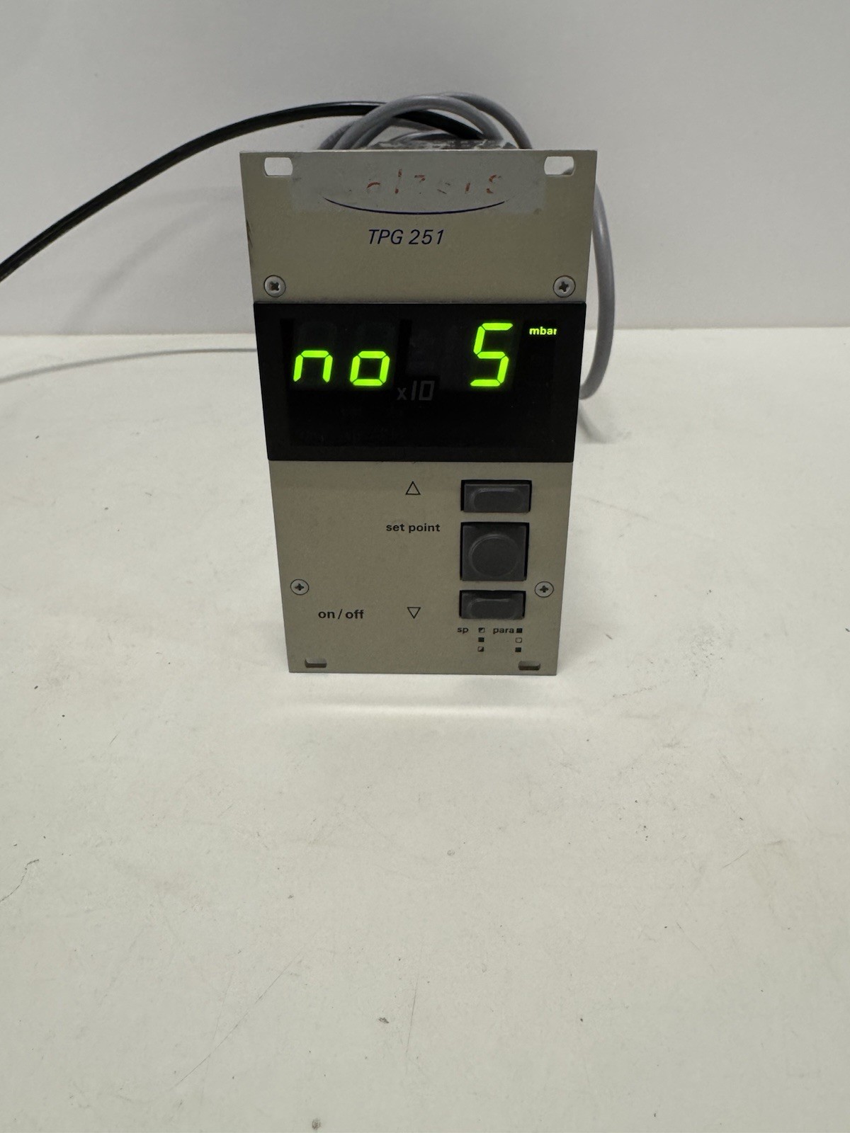 Pfeiffer BALZERS TPG252 VACUUM CONTROLLER