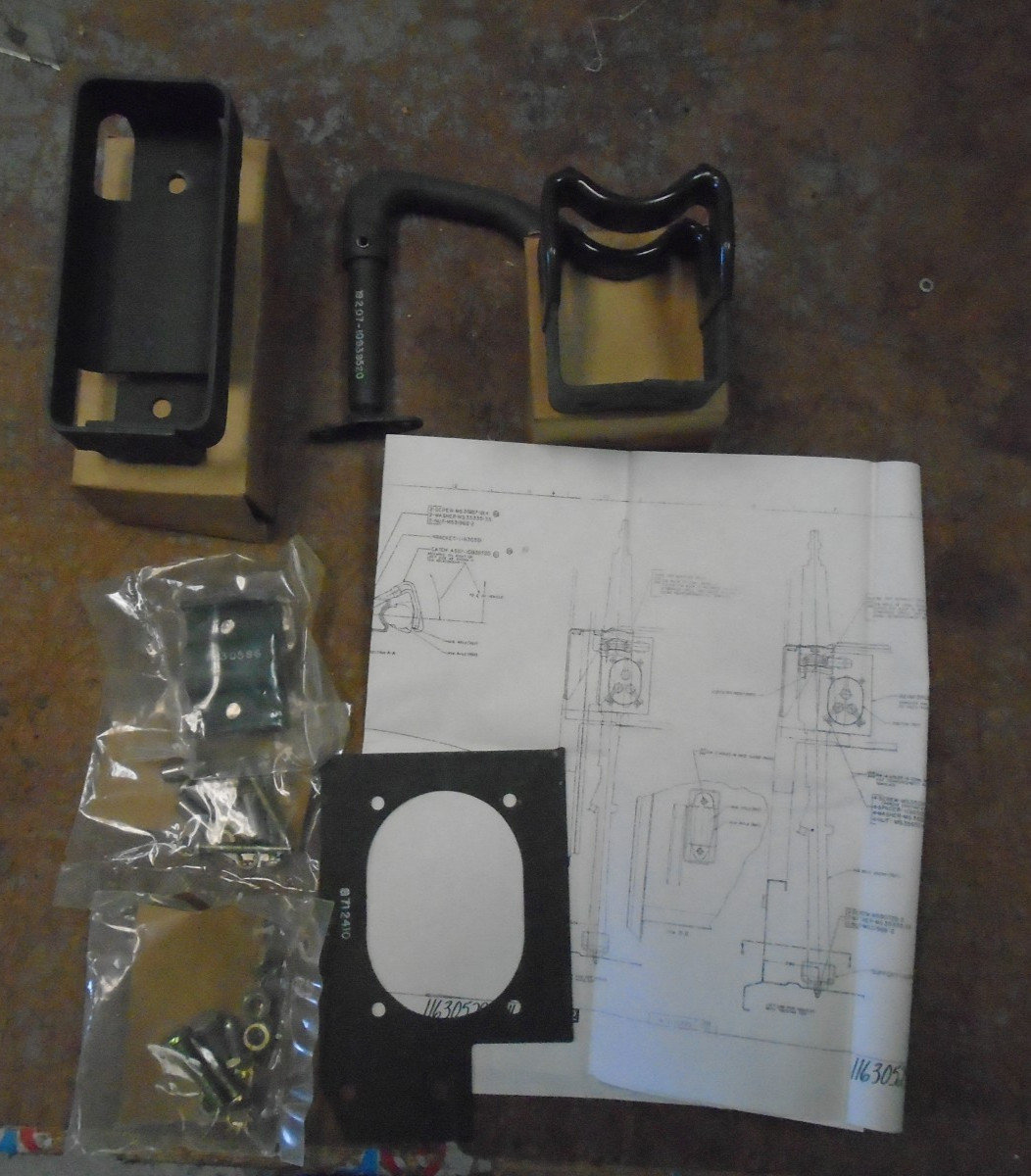 NOS! Rifle Gun Mount Kit Military Truck Jeep M151 P/N: 11630529 1095-00-763-7348