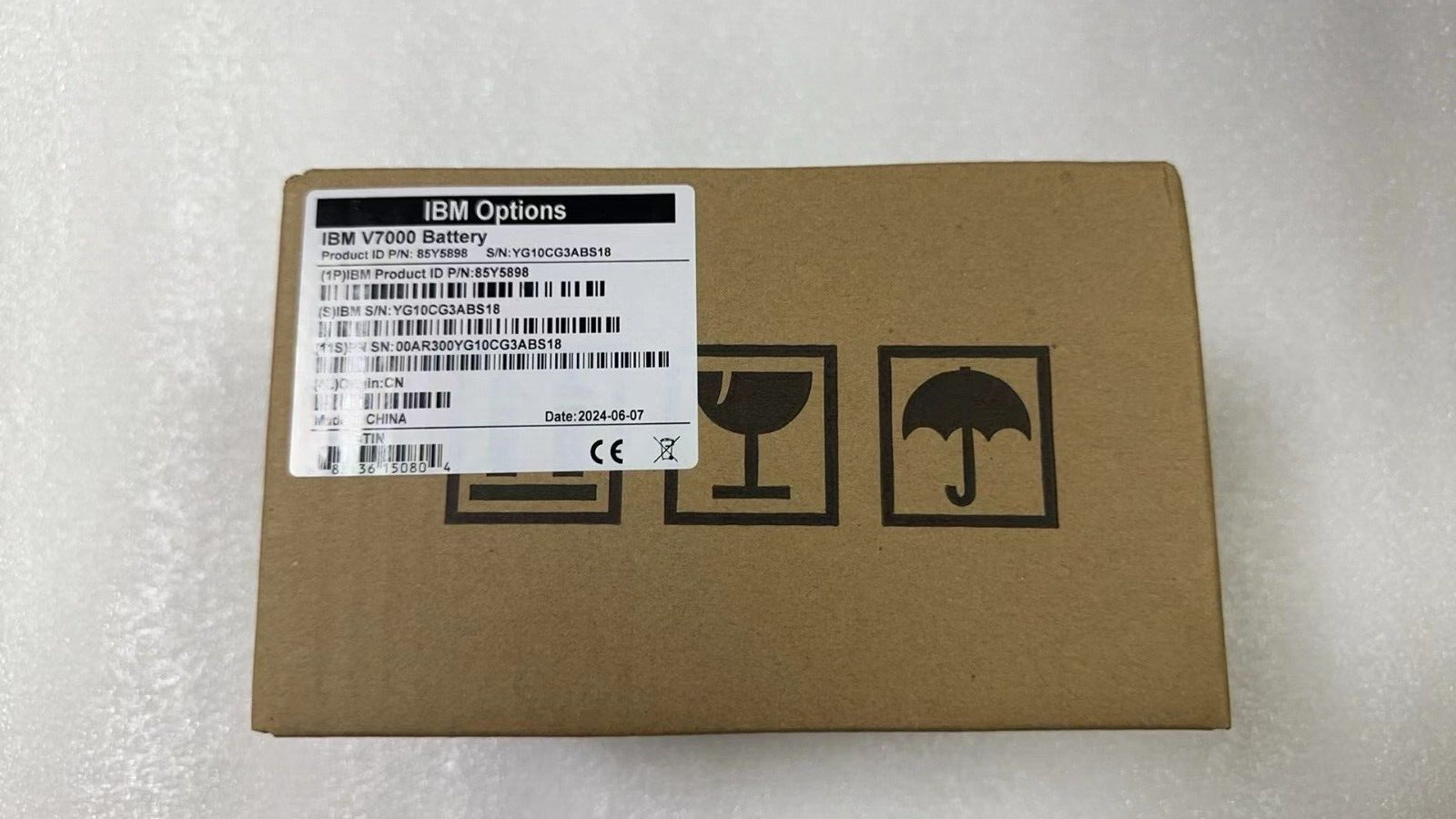 1PC 2025 New Genuine 85Y5898 85Y6046 00AR300 00AR301 for IBM V7000 Battery