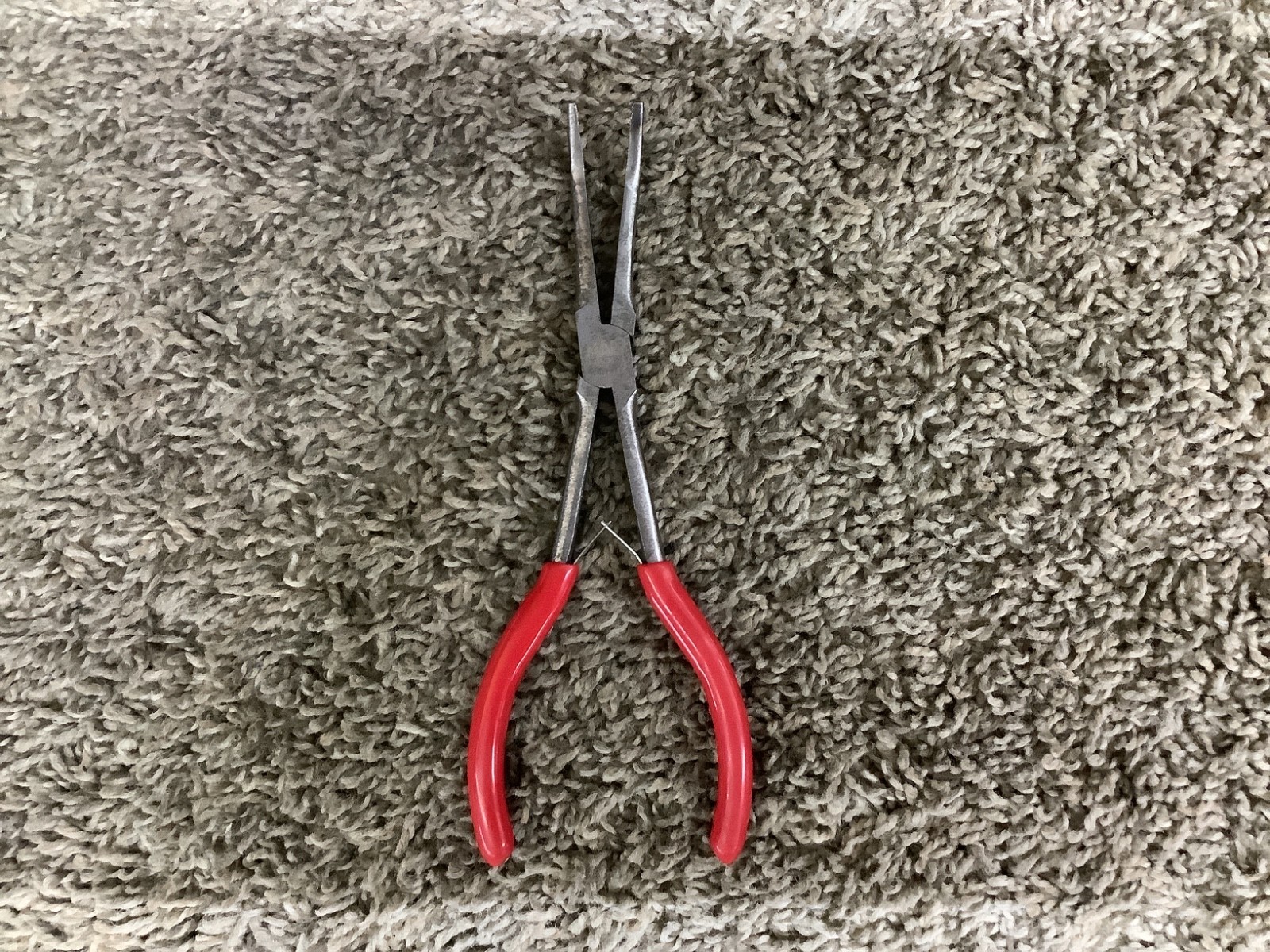 Mac Tools 7" Curved Nosed Smooth Pliers P301714