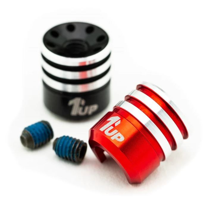 1Up Racing 190434 - Heatsink Bullet Plug Grips