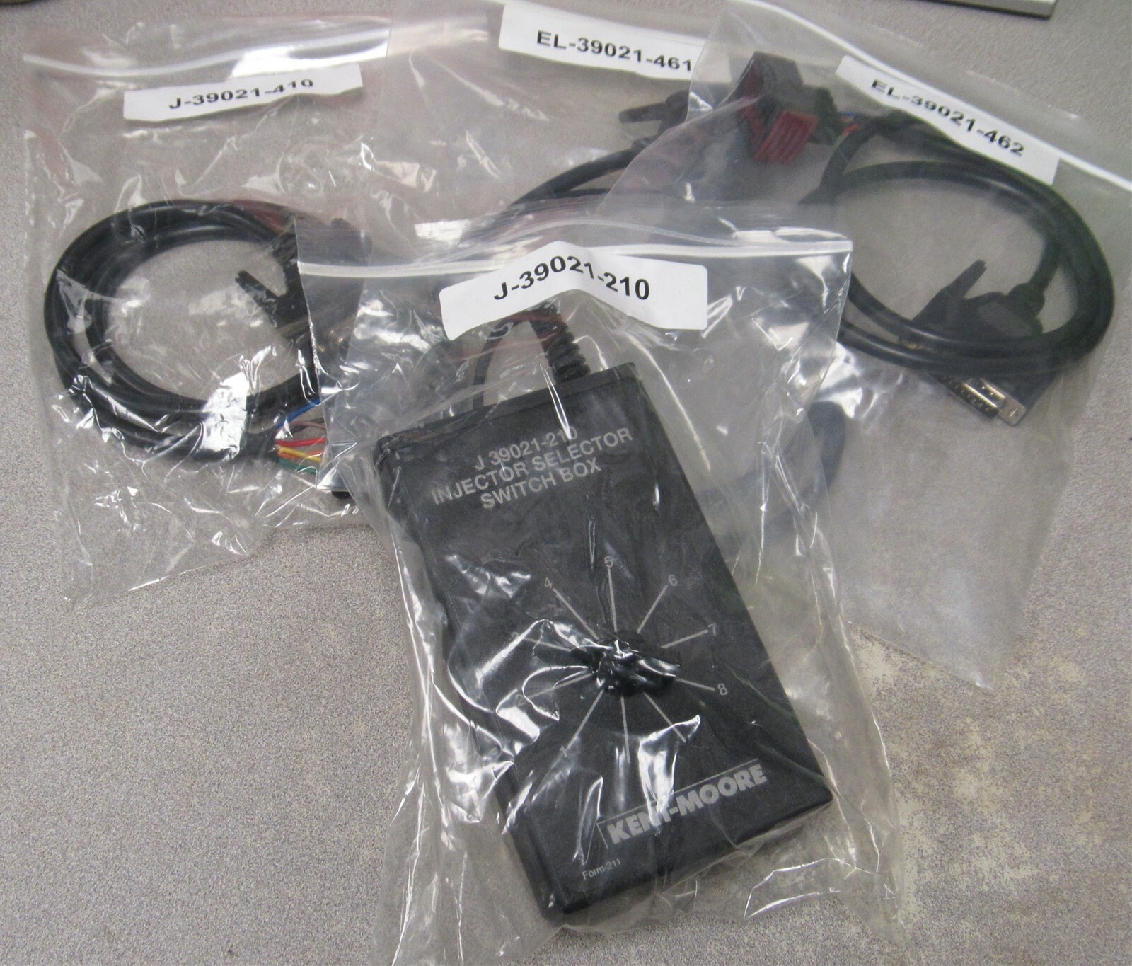 New Kent-Moore J-39021-210 Fuel Injectior Test Switch Box Set