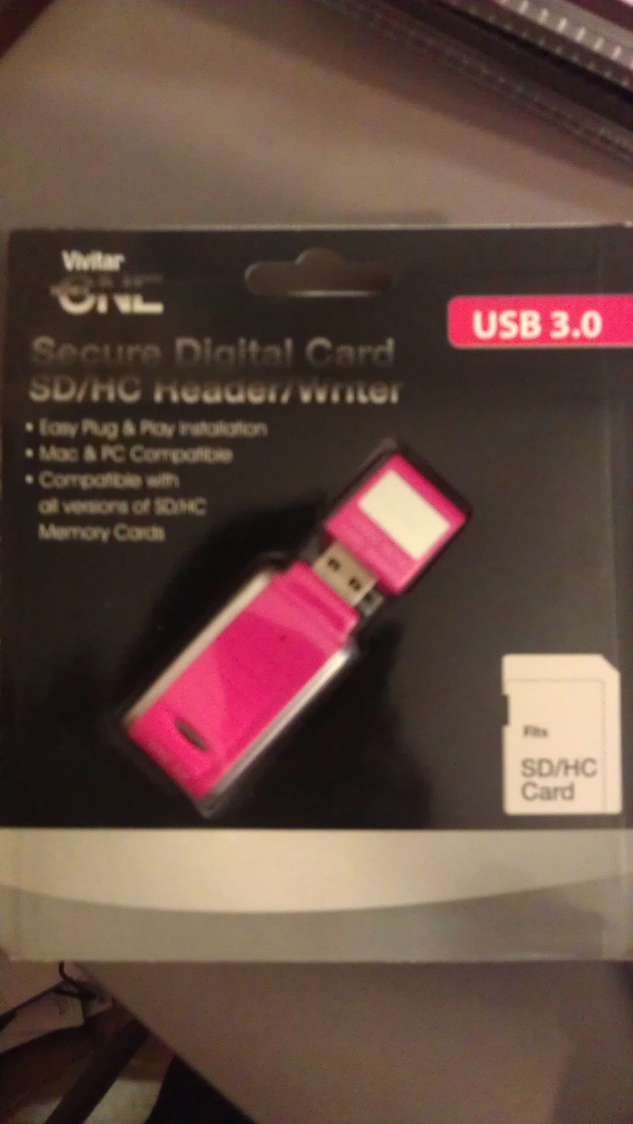 New Vivitar secure digital card SD/HC Reader/Writer  USB 3.0  VIV-3RW-SD-PNK