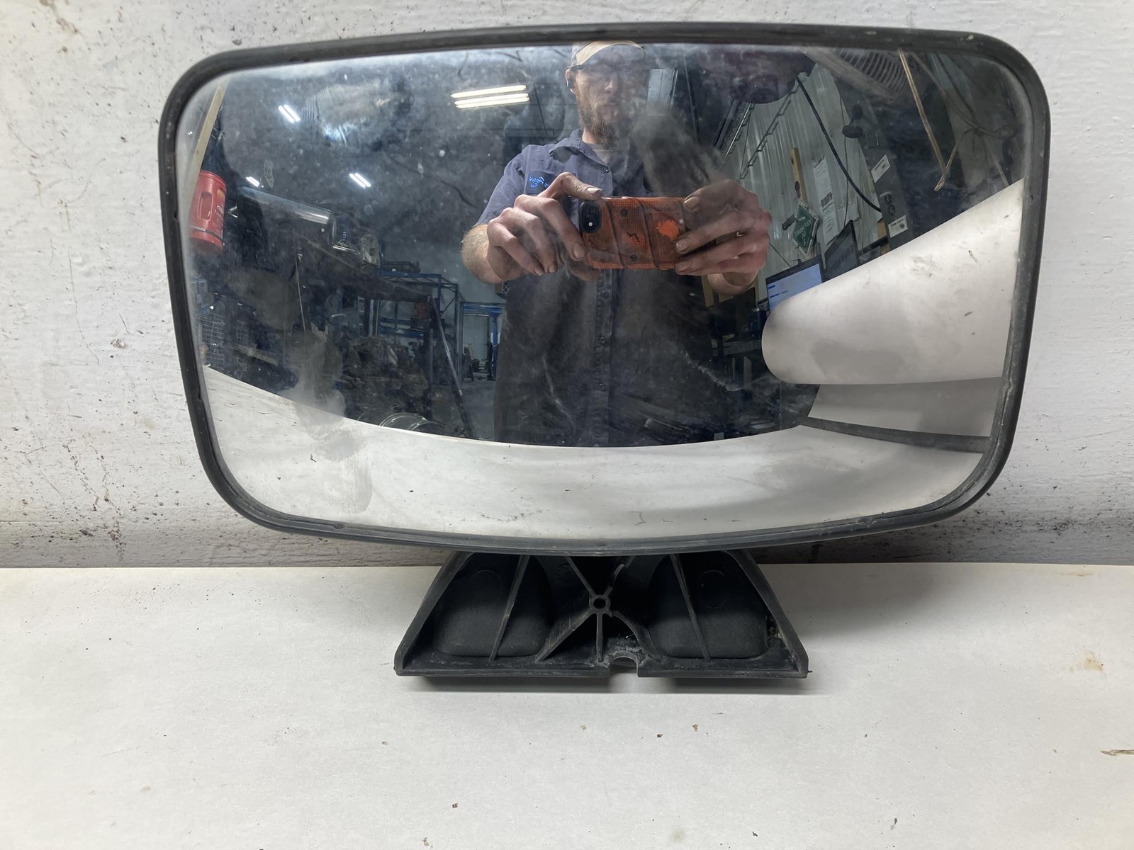 2008-2027 Freightliner CASCADIA POLY Right/Passenger Door Mirror - Used