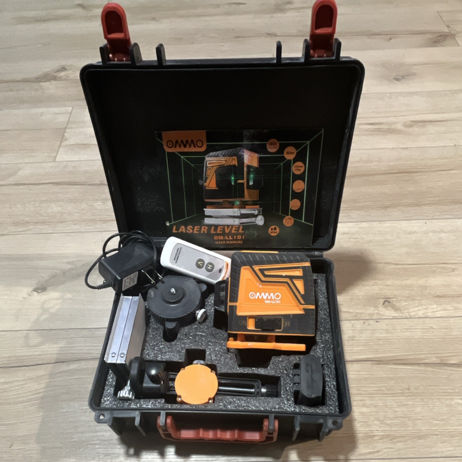 OMMO OM-LL1Di Rotary Laser Level Electronic Auto-Leveling Green Beam 30m 2-Beam