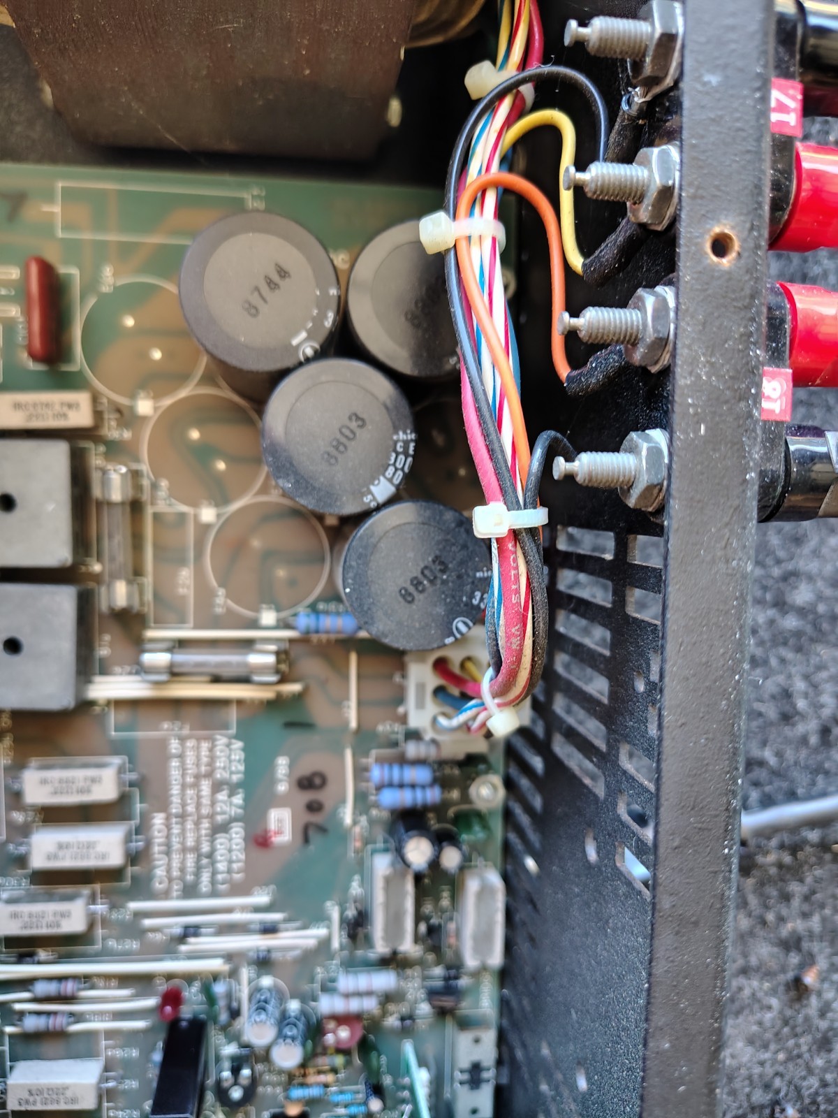QSC Model 1200 2-Channel Power Amplifier