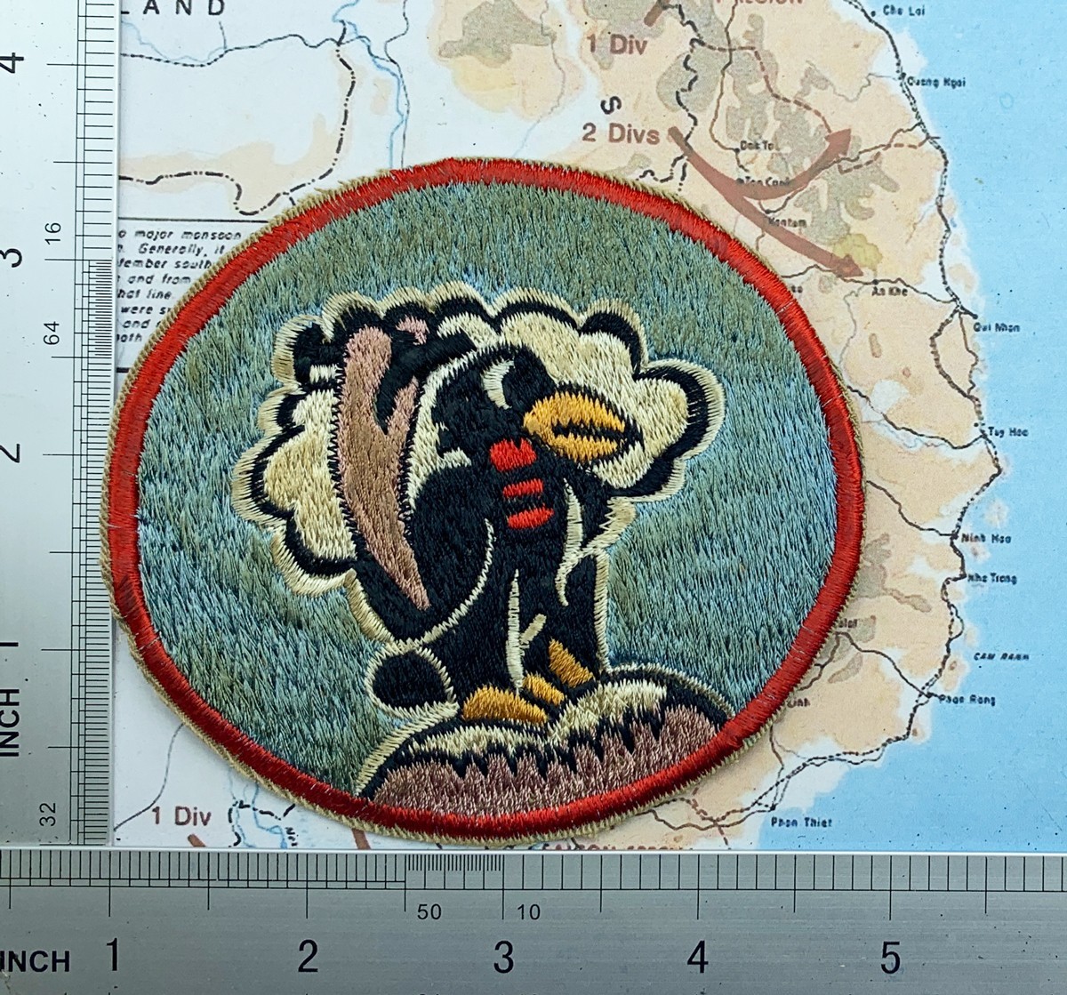 patch , USAF 93d Bomb Squadron Patch , t12-23