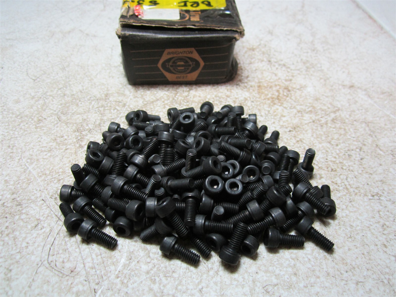 Brighton Best (532024) M4x0.70, 10mm Long, Coarse Hex Socket Cap Screw - Qty 36