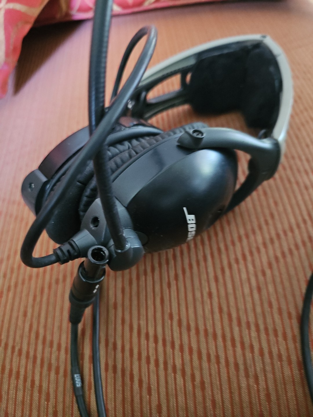 Bose Aviation Headset X ANR – Dual GA Plugs – Fully Working – Clean Condition