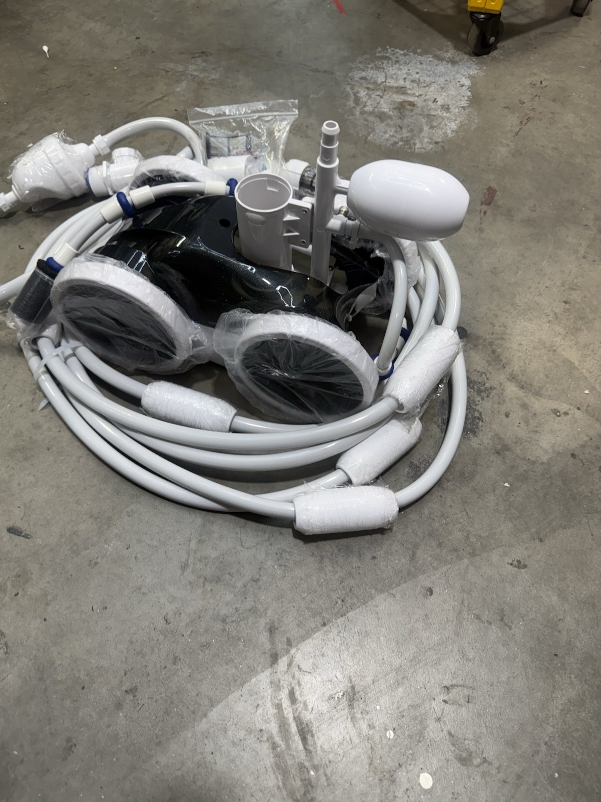 Makhoon Pressure Side Inground Pool Cleaner Vacuum Sweeper Open Box