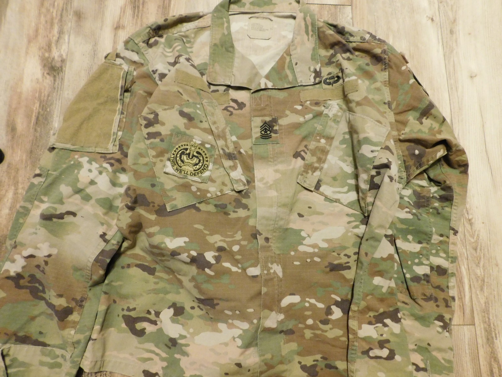 US ARMY OCP COAT SZ LARGE - REGULAR